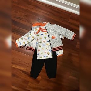 NWT 12M Cuddle Bear fox outfit